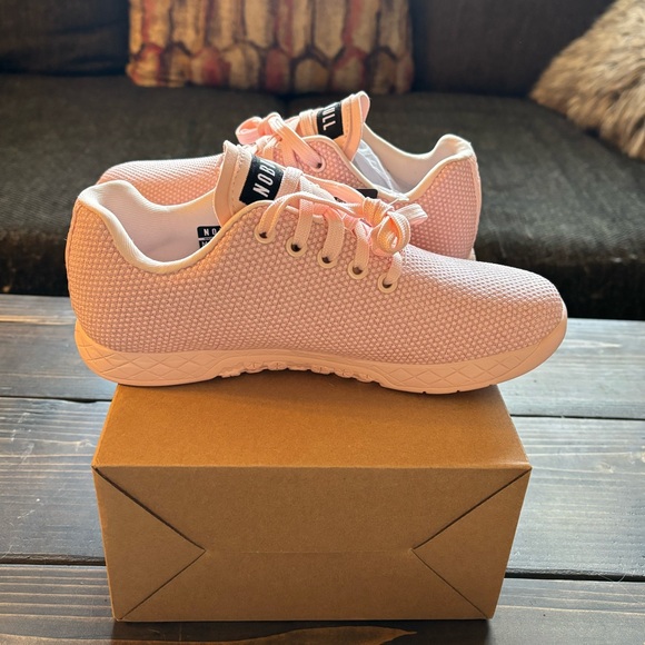 NOBULL women’s outwork sneakers - Picture 4 of 4